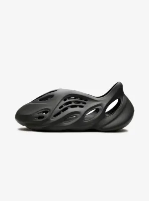 Adidas Yeezy Foam RNNR Carbon