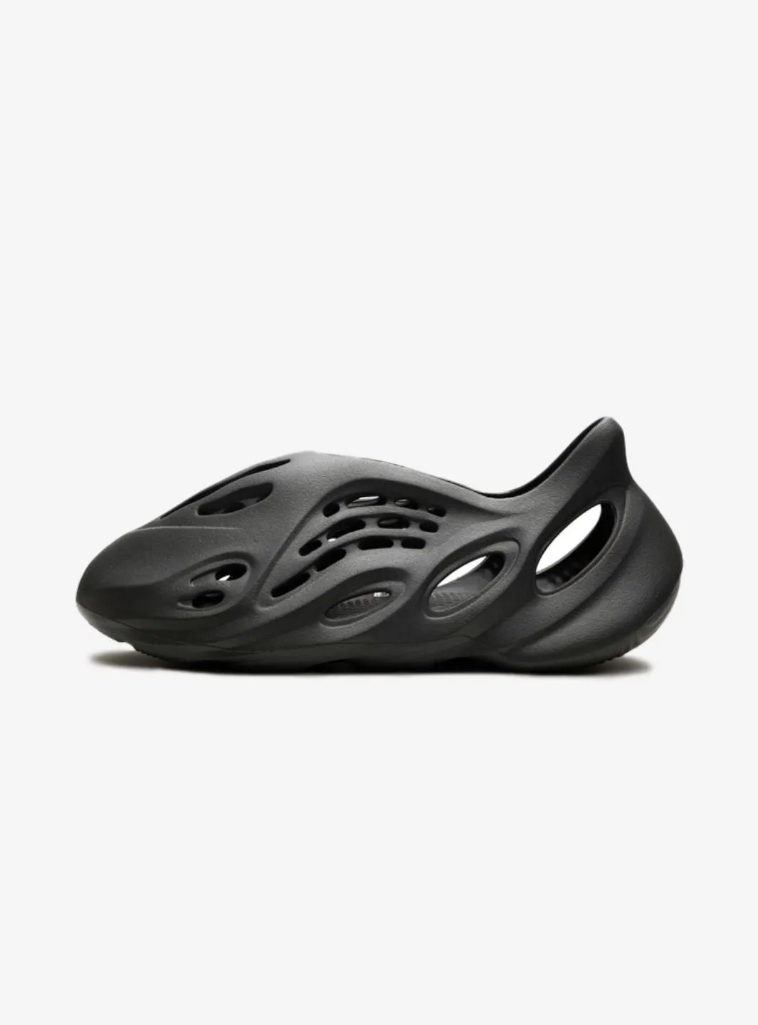 Adidas Yeezy Foam RNNR Carbon