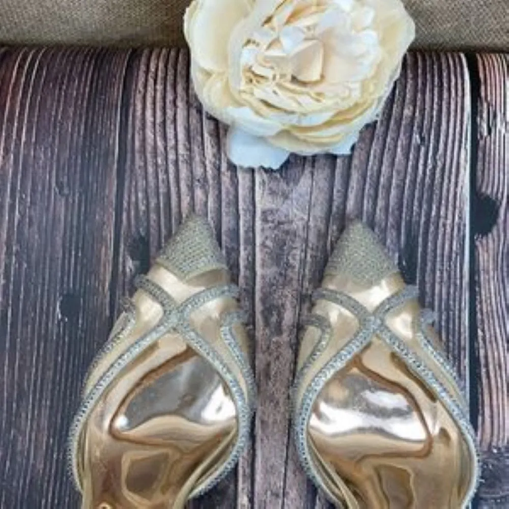 BADGLEY MISCHKA Tan Haze Pointed Toe Pump 7