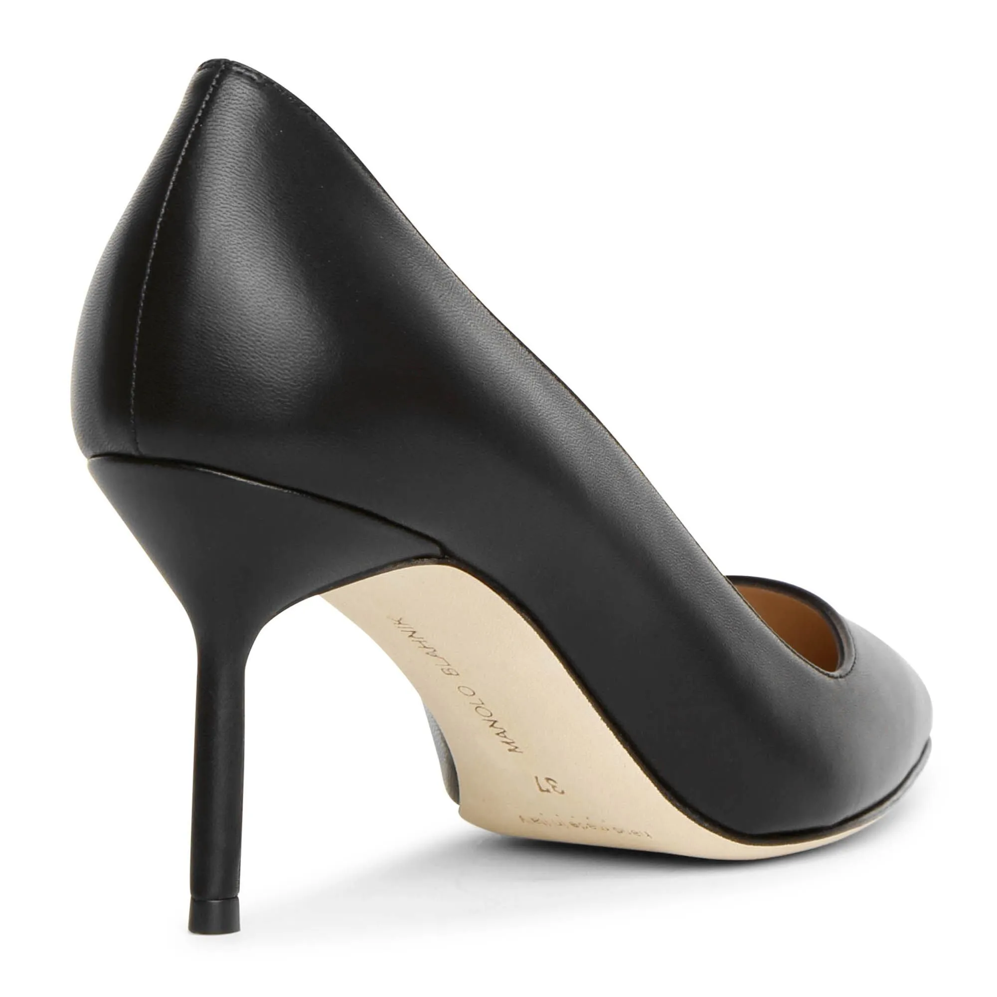 BB70 black leather pumps