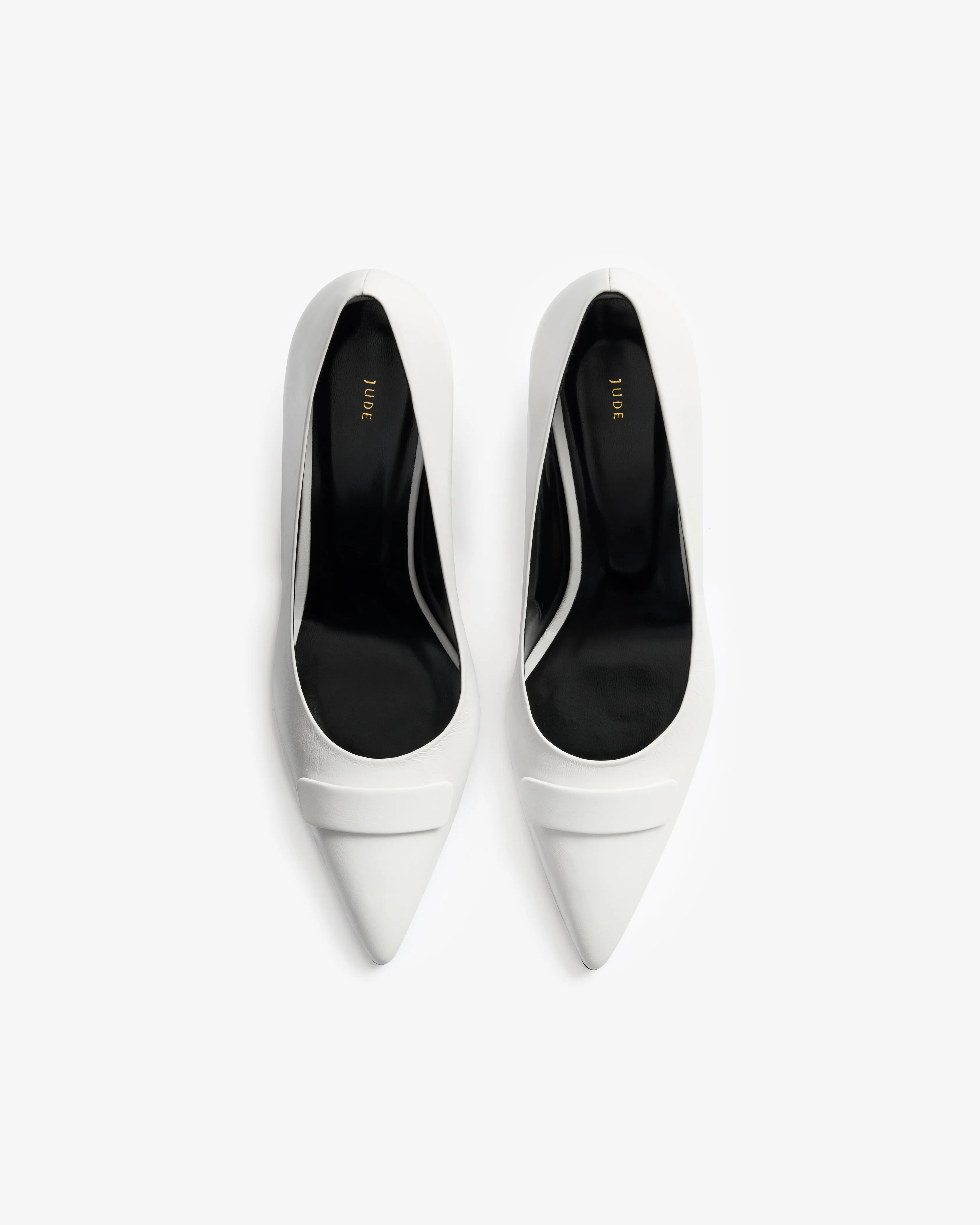 Blade Pump in White Leather