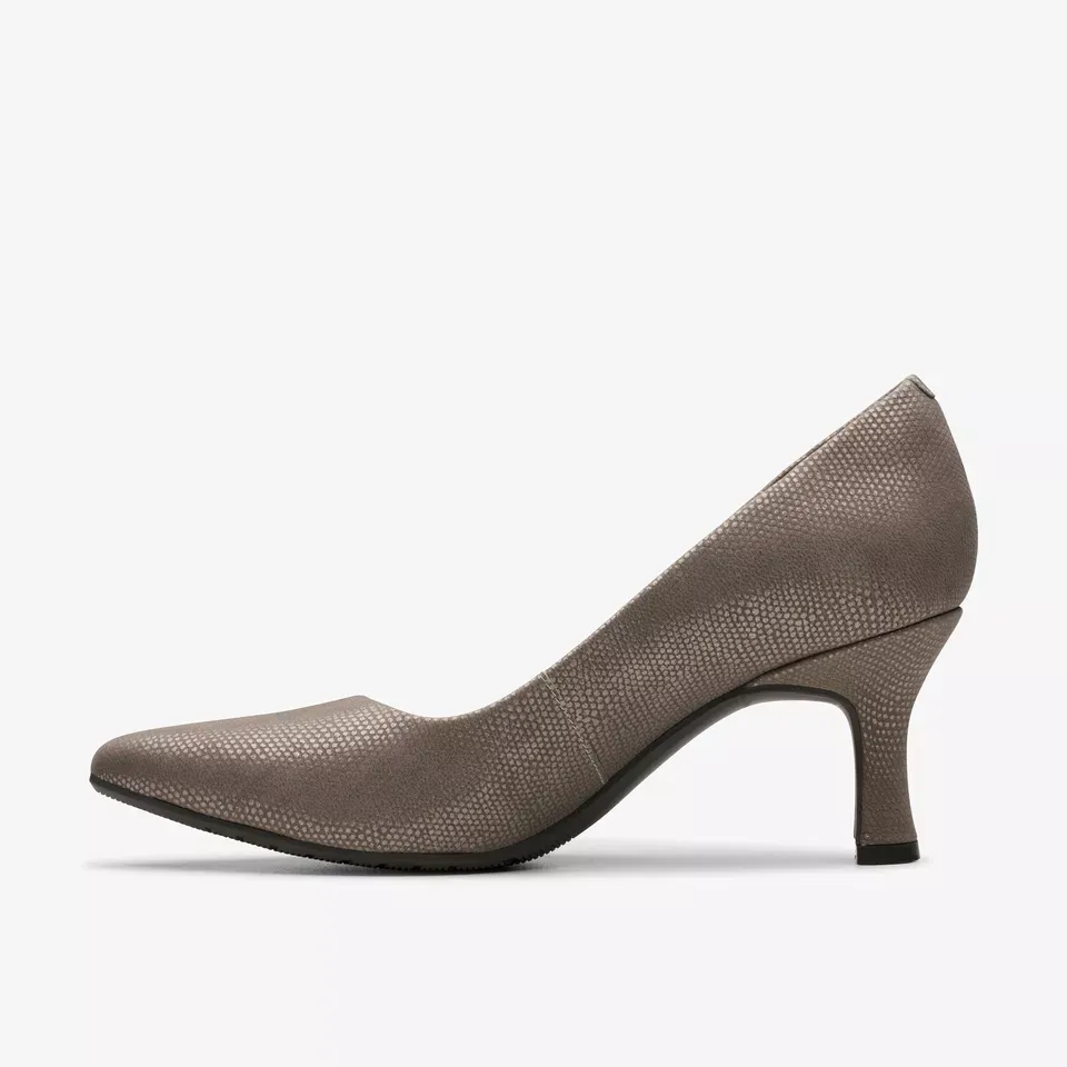 Clarks Women's Kataleyna Gem Silver Metallic