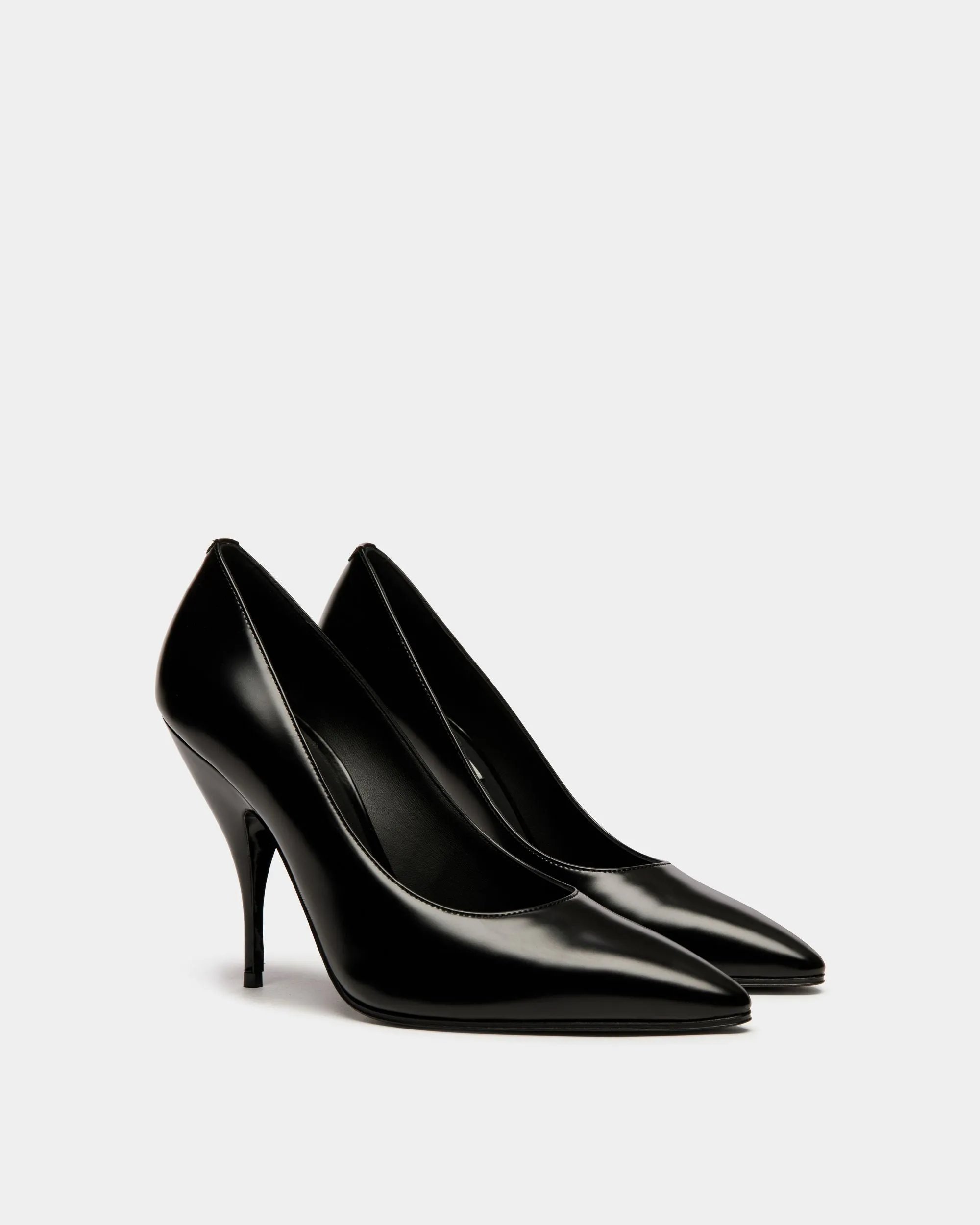 Claudelle Pumps In Black Leather