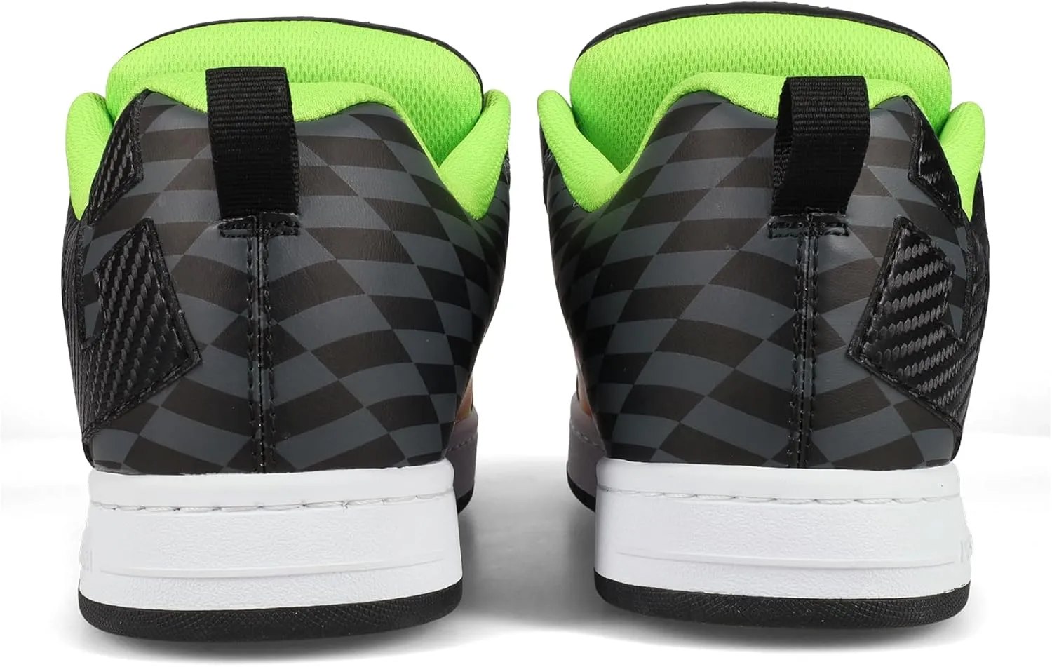 DC Men's 43i Court Graffik Skate Sneaker
