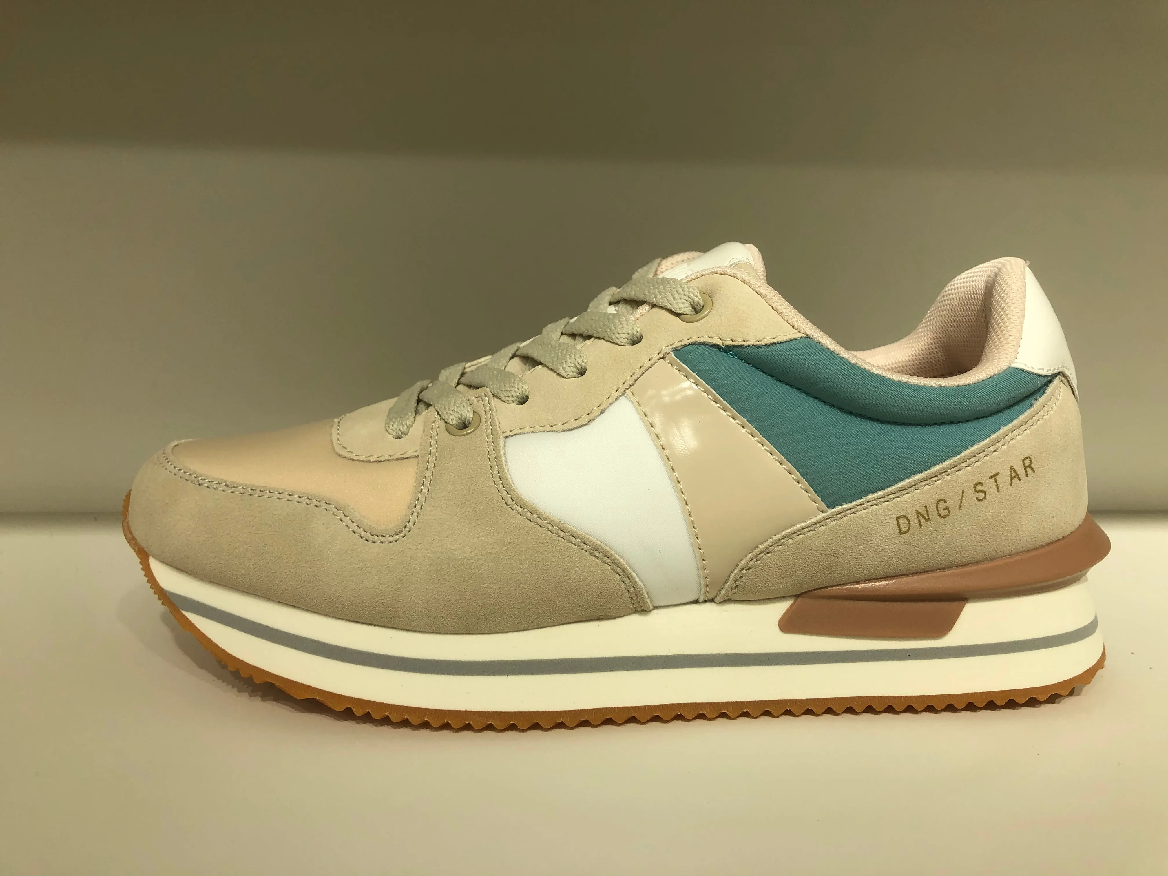 DFT23000 SNEAKER BEIGE