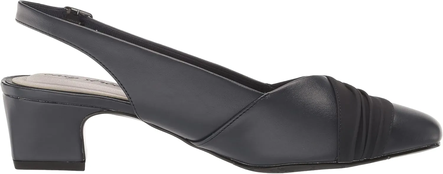 Easy Street Women's Bates Pump
