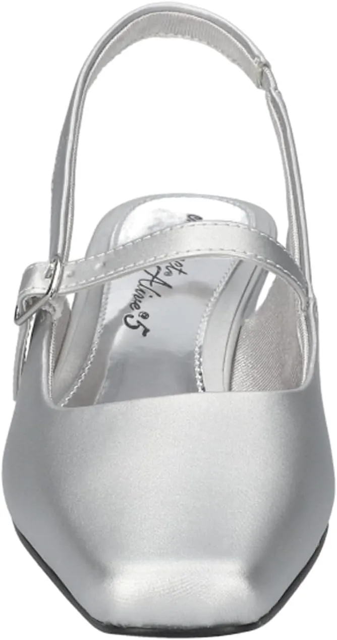 Easy Street Women's Cameo Pump