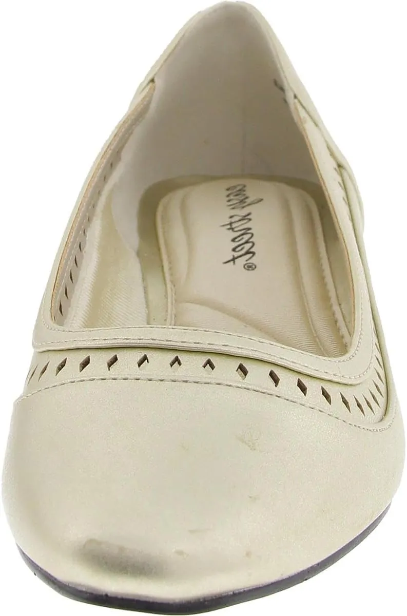 Easy Street Women's Giana Pump