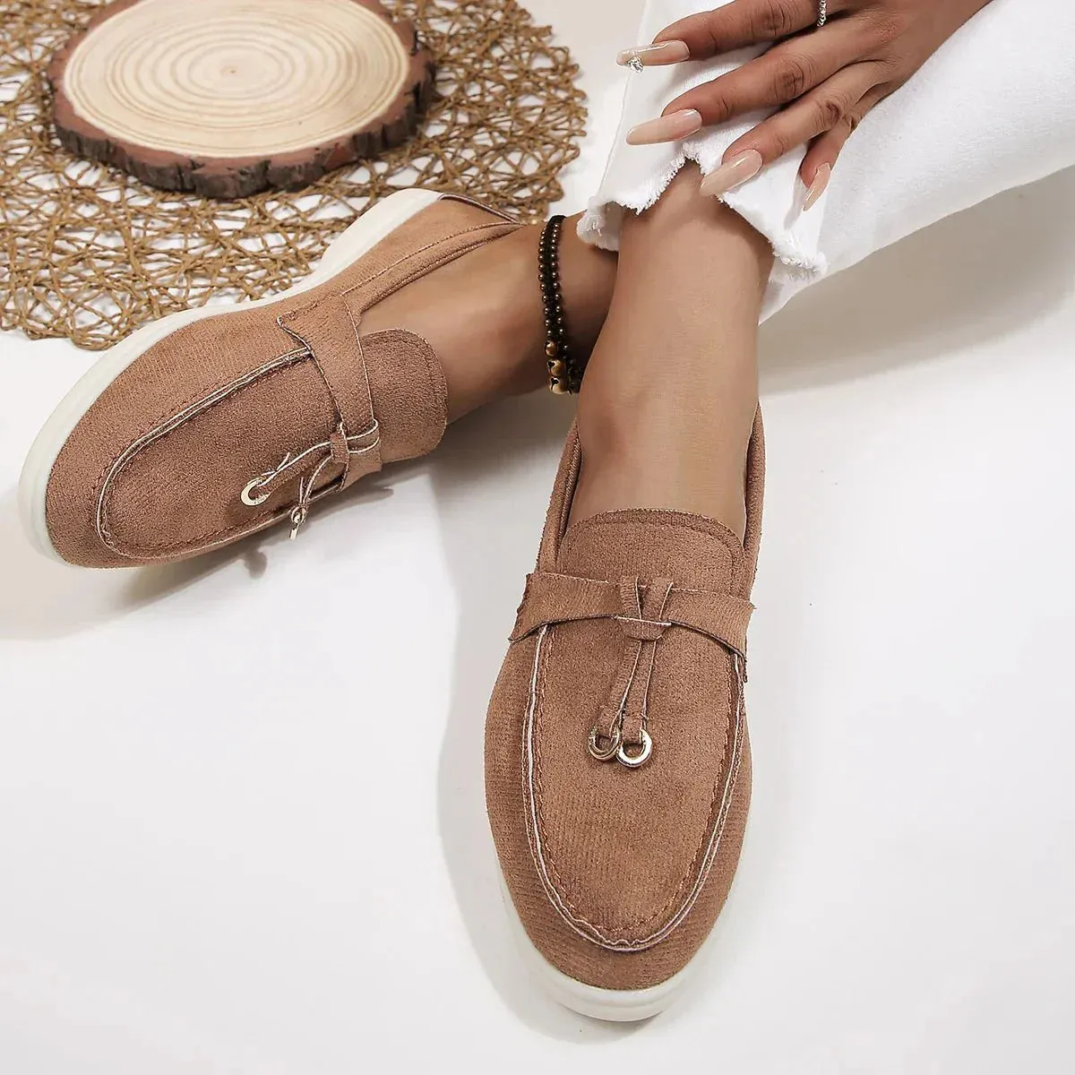 Elara - Komfortable slip-on sko med moderne design