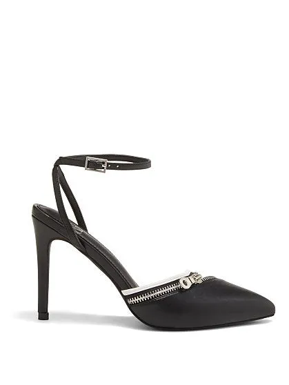 Lara Pump