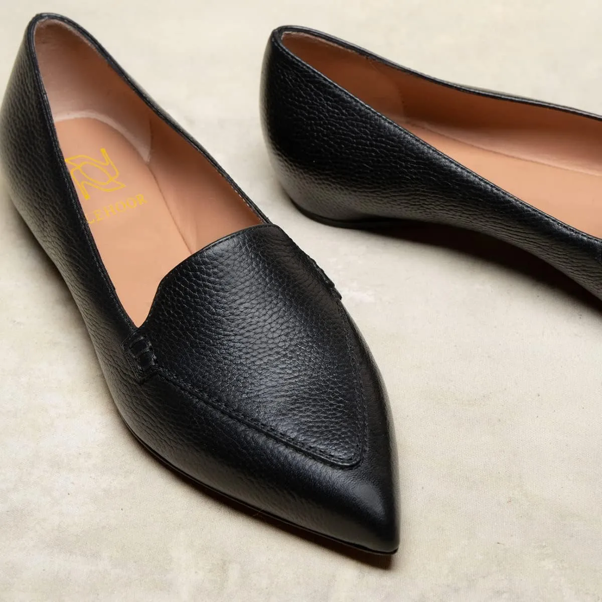 LEHOOR Women Casual Pointed Toe Loafer Flats Shoes Slip On Suede Penny Loafers Flat Heel Closed Pointy Toe Driver Coach Office Loafers Crocodile Snakeskin Flats Dressy Comfort Fall Retro 4-11 M US