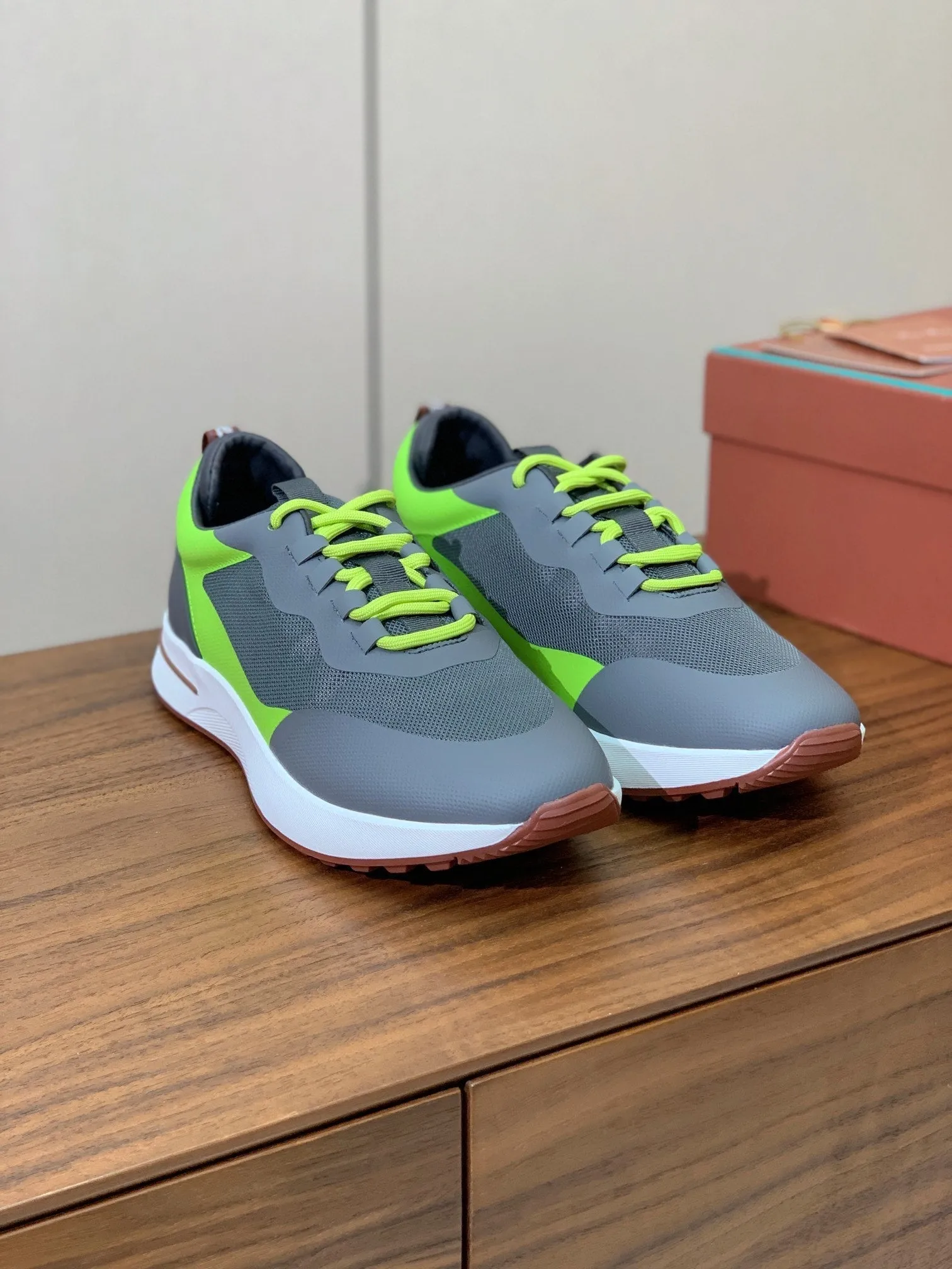 LP Week-End Walk Sneaker In Grey Mix Chartreuse Mesh Fabric 984410