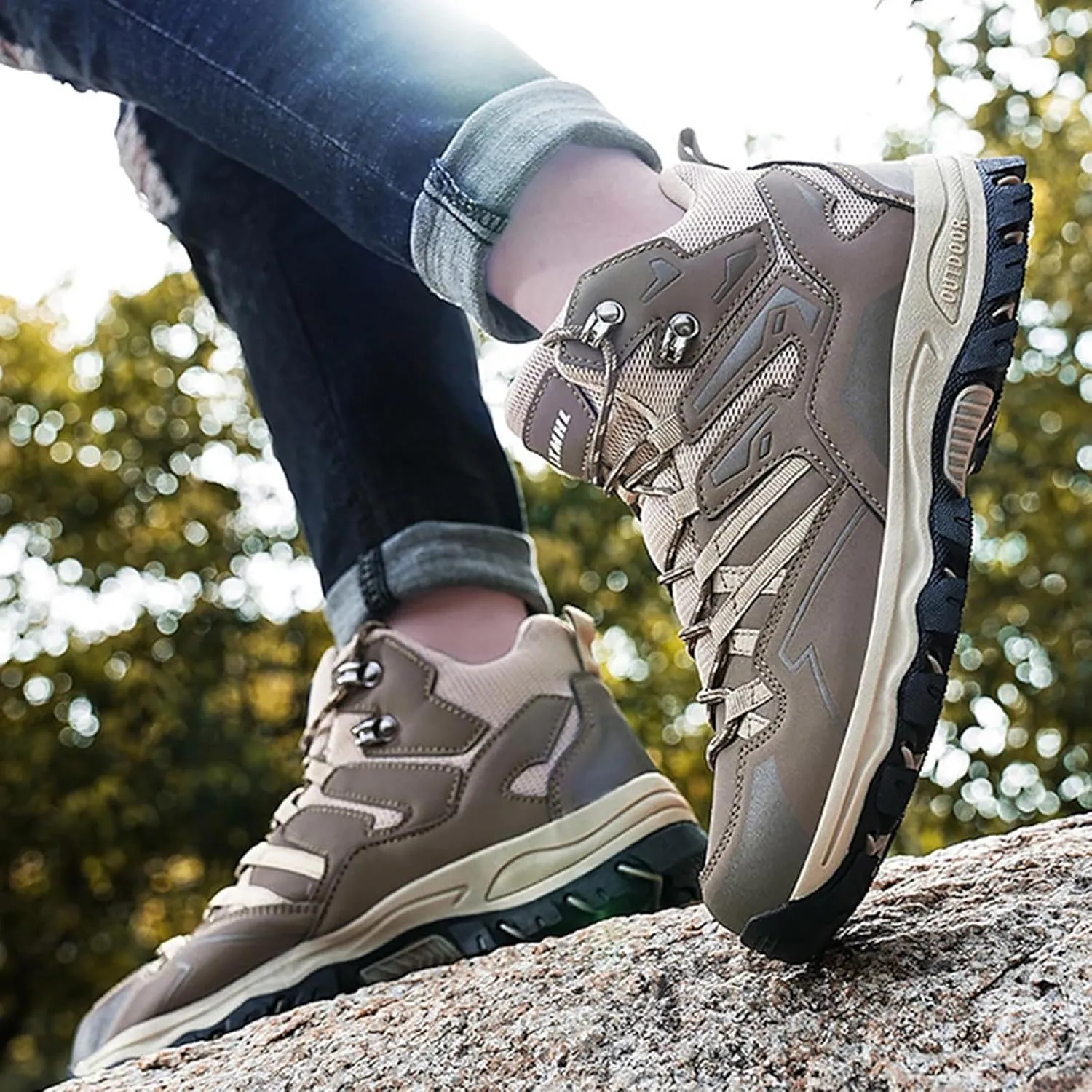 Men Autumn and Winter Hiking Shoes High Top Climbing Hiking Outdoor Shoes Casual Sports Shoes Men's Shoes Casual Boot Men's S