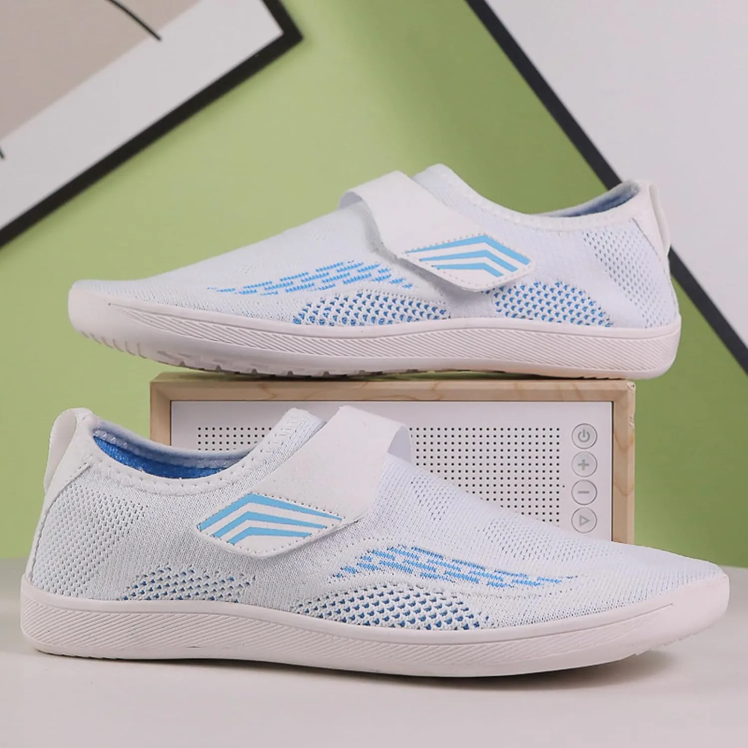 Men Sports Shoes Fashionable New Pattern Color Matching Couple Style Flat Bottomed Comfortable Mens Air 1 Low Sneaker Water S