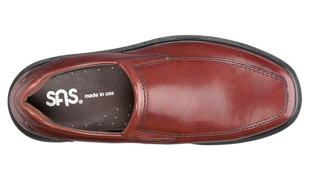 Men's Diplomat Slip On Loafer in Antique Tan