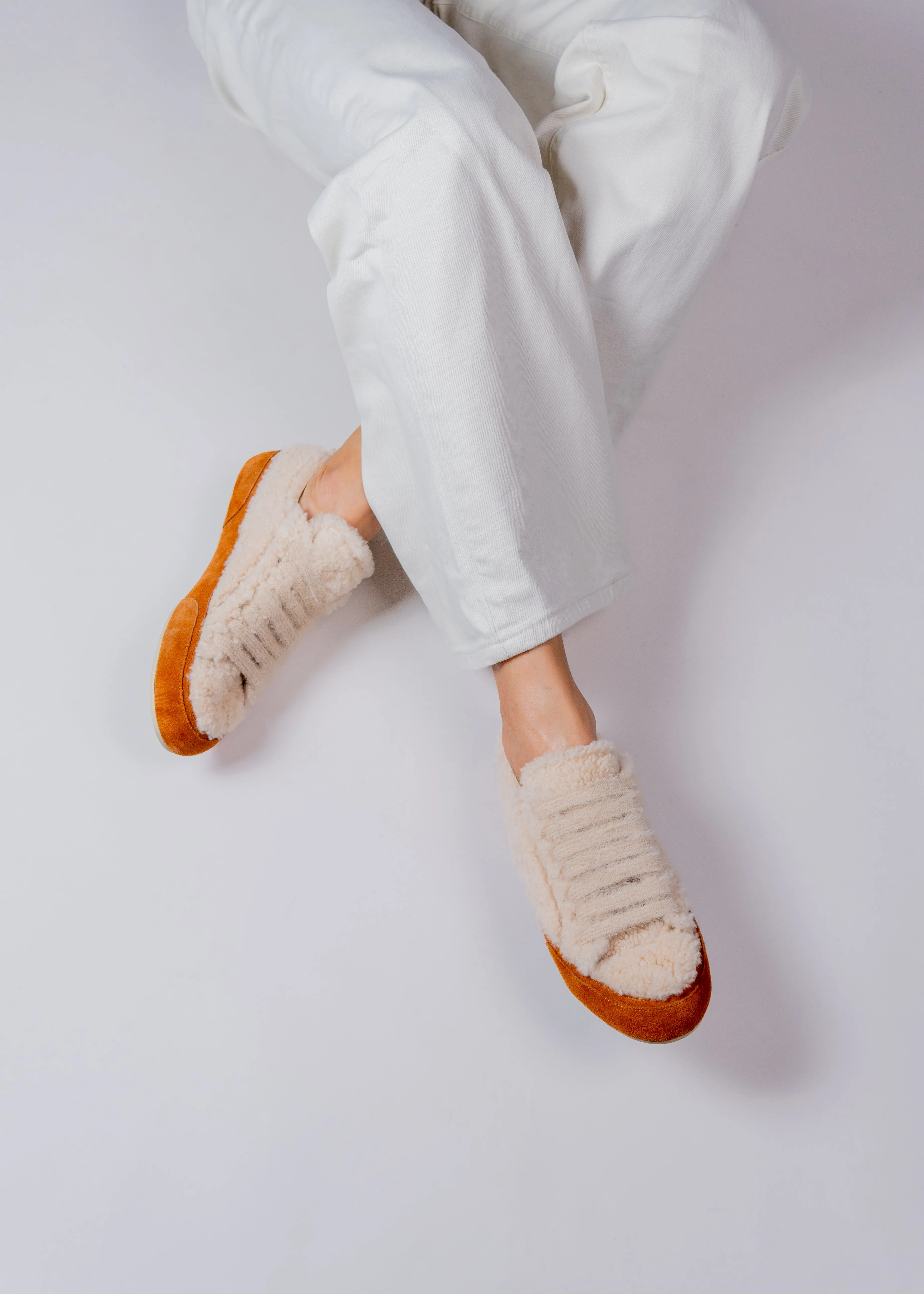 NAXSOS - SNEAKER BURRO IN SHERLING