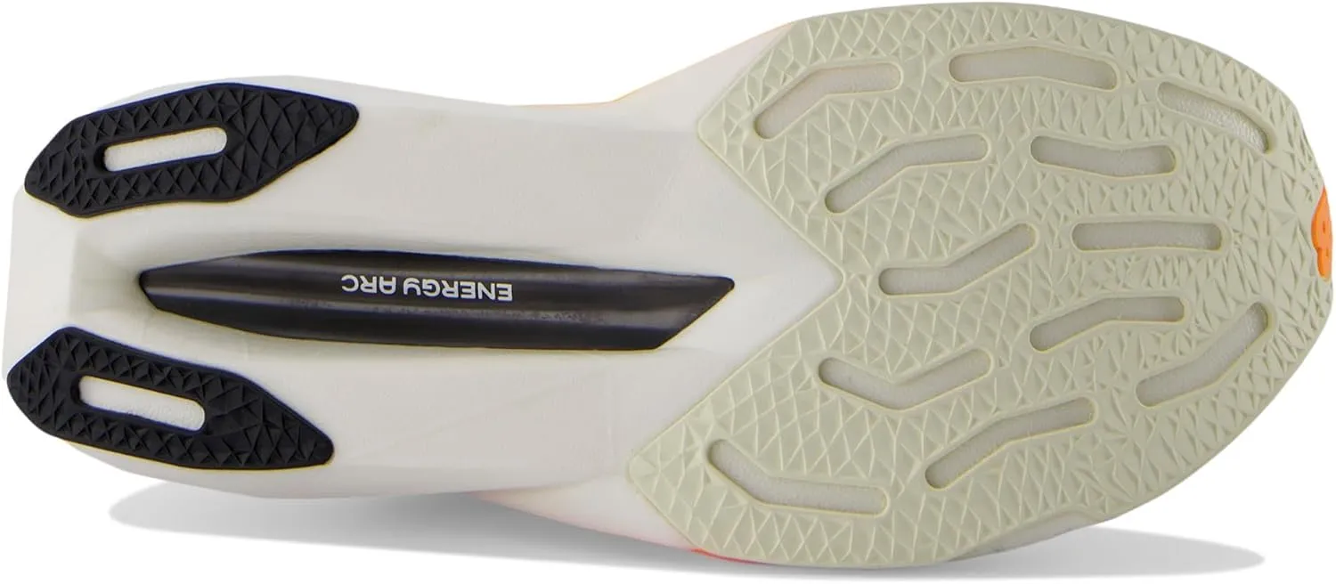 New Balance Women's FuelCell Supercomp Pacer V2 Sneaker