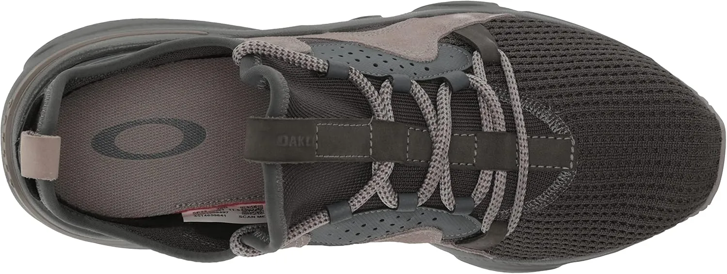 Oakley Men's Cosmos Sneaker