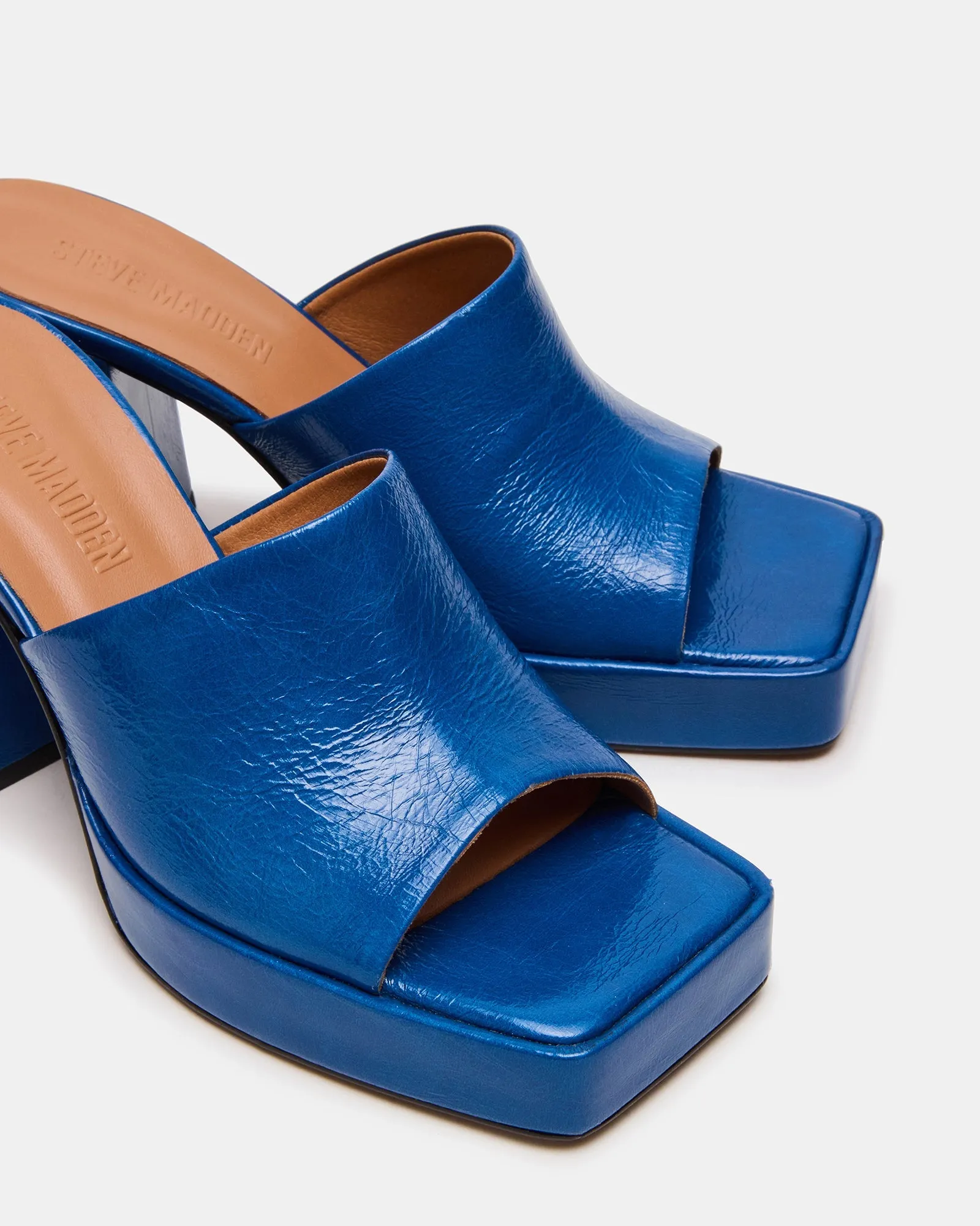 PIPPA BLUE PATENT