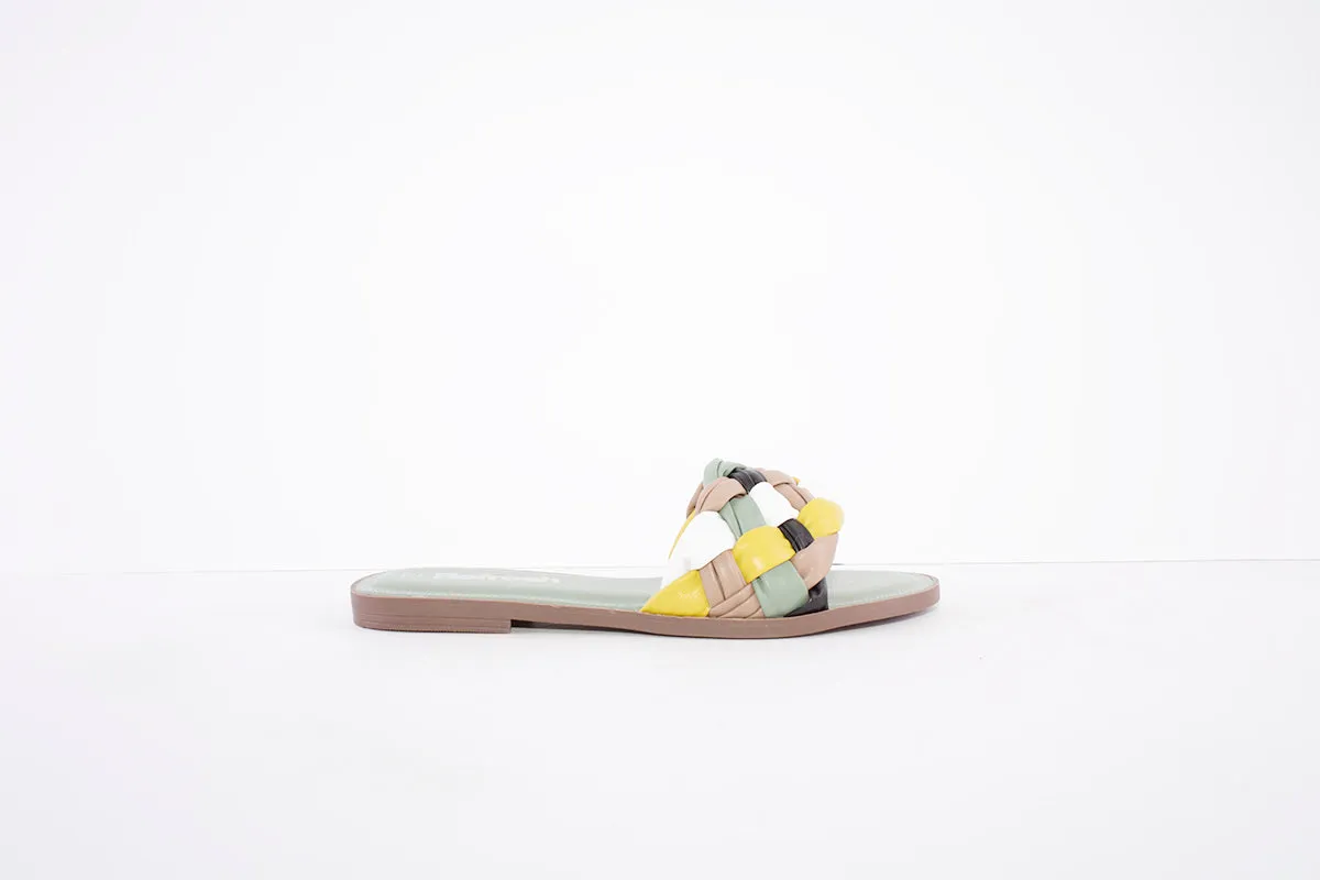 REFRESH - 79478- FLAT FASHION 'INTERWEAVE' MULE - BEIGE MIX