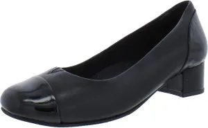 Trotters Women's Daisy Pump