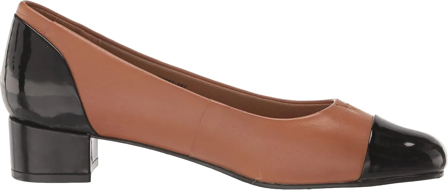 Trotters Women's Daisy Pump