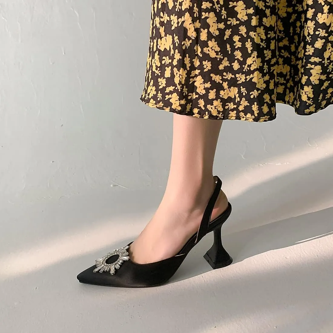 VOKLIN Women's Fashion Rhinestone Slingback Dress Pumps Pointed Toe Kitten Heels Wedding Party Sandals Shoes
