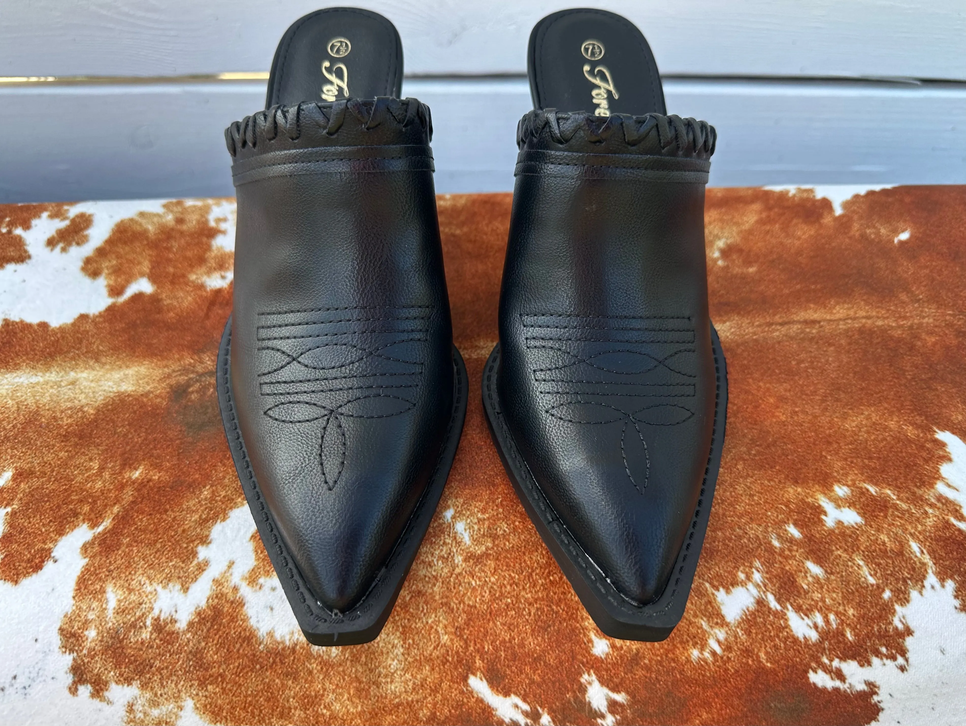 Western Mules-Black