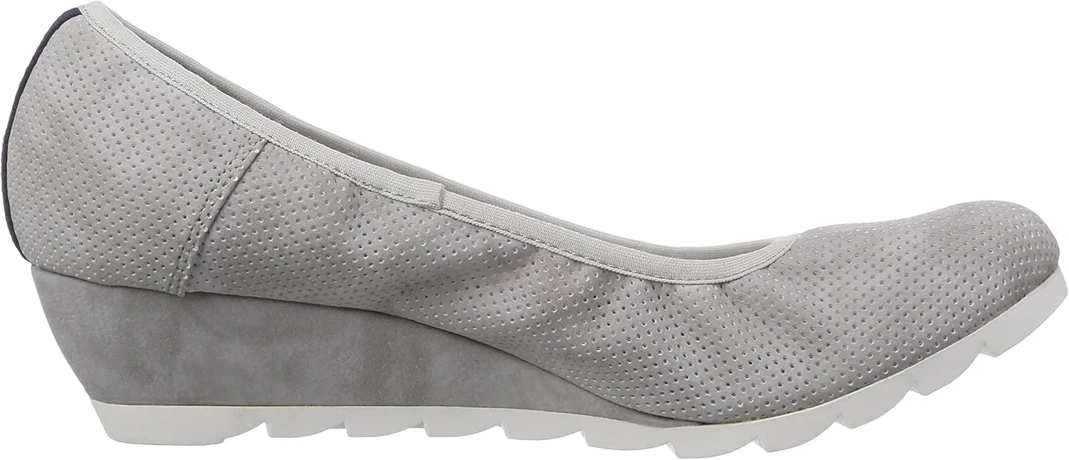 Women's Closed-Toe Pumps