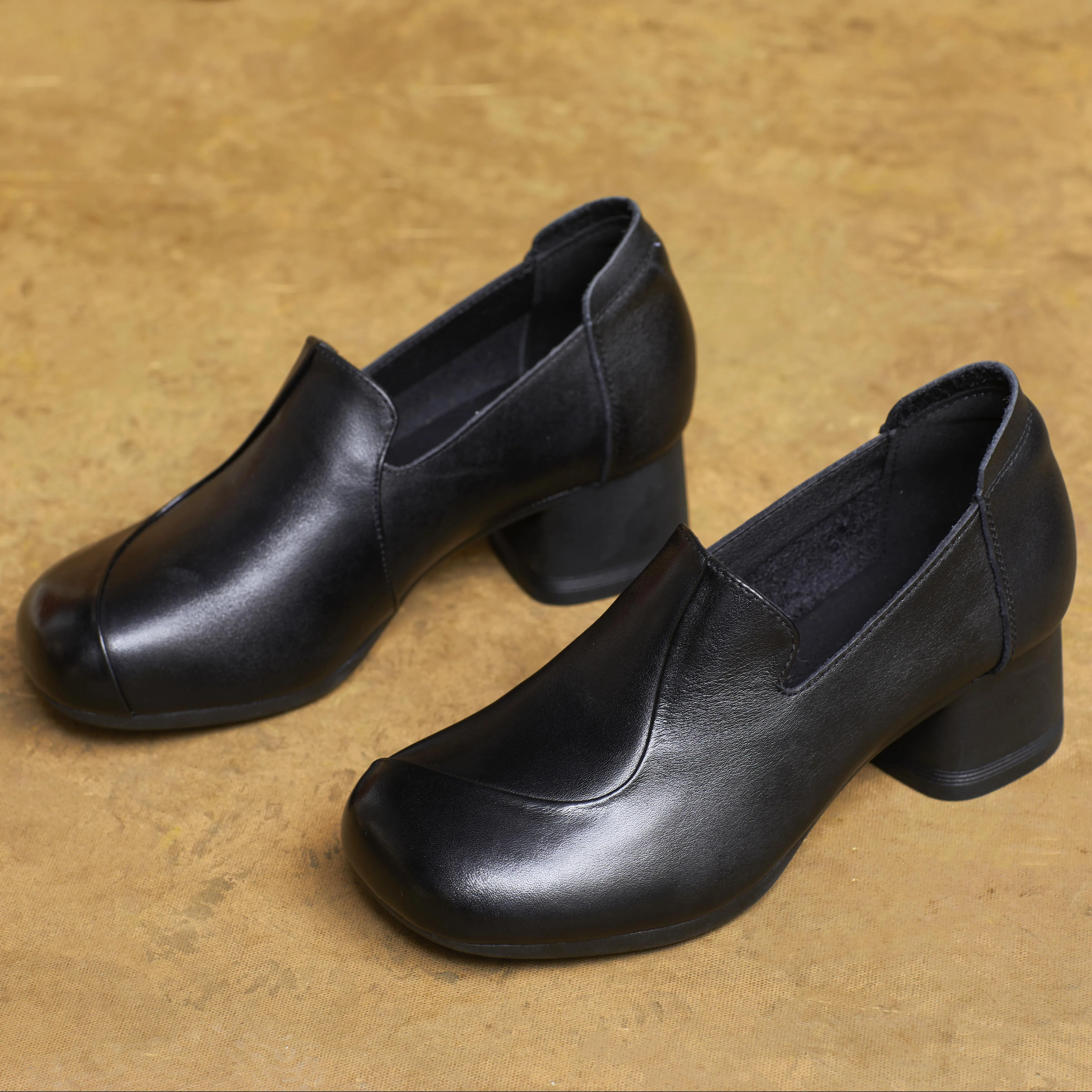 Women's Handmade Leather Vintage Block Heel Mid Heel Pump