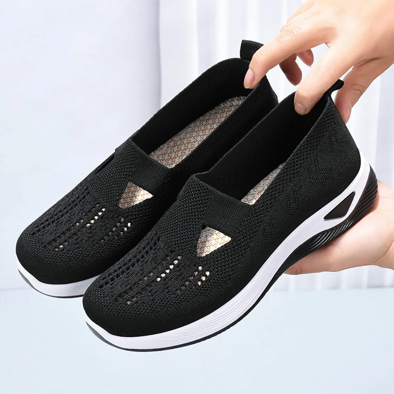 Womens Slip On Sneakers Casual Comfortable Walking Shoes Lightweight Canvas Flats Breathable Mesh Non Slip Loafers