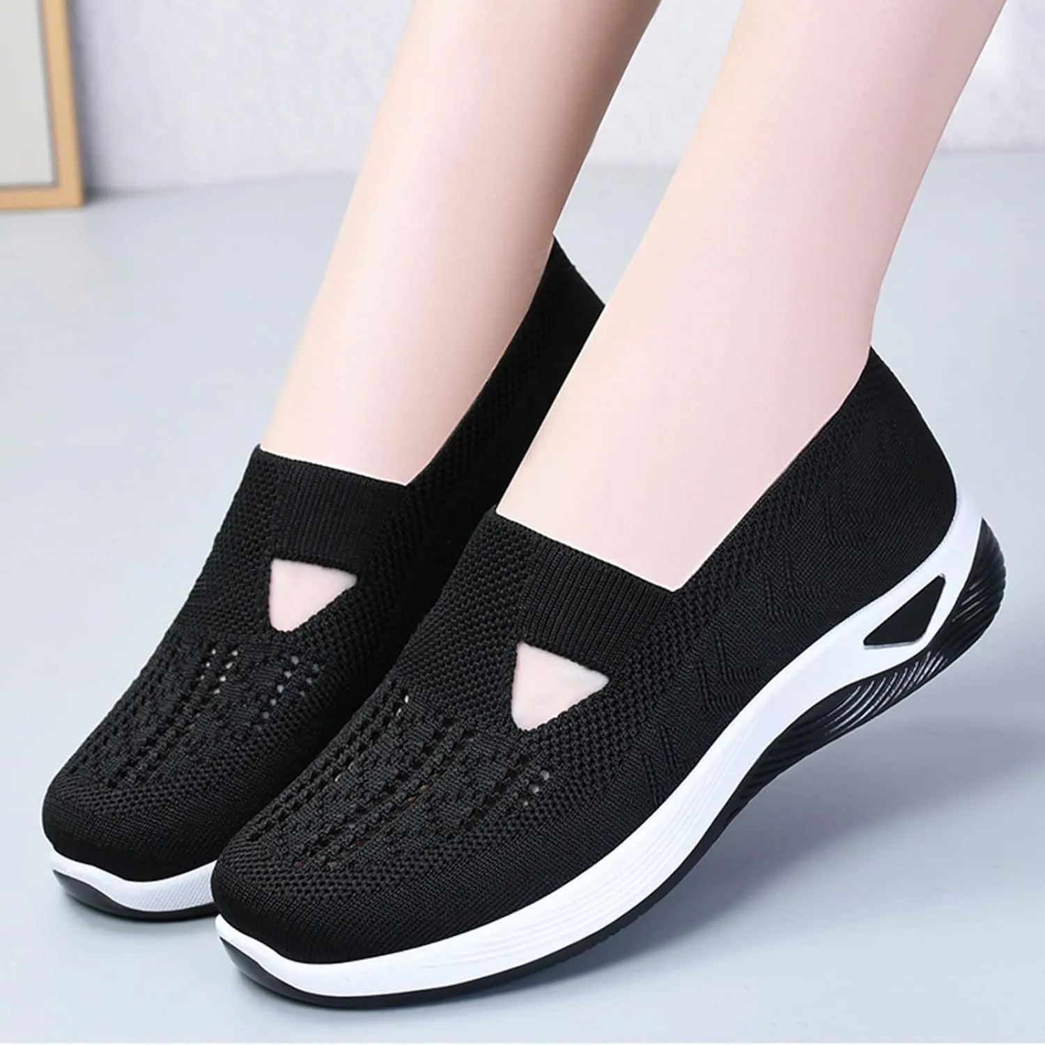 Womens Slip On Sneakers Casual Comfortable Walking Shoes Lightweight Canvas Flats Breathable Mesh Non Slip Loafers